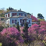 Stolios - Panoramic Seaview Gems Апартаменты *