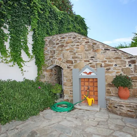 O Stolios Skopelos Town