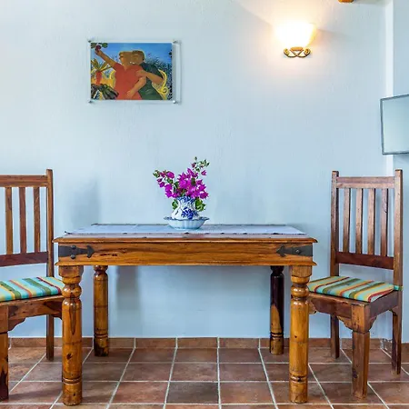 Apartament Stolios *