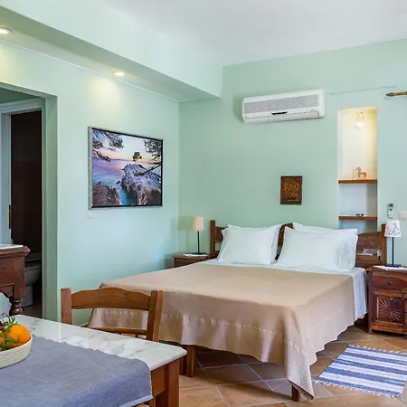 アパート Stolios